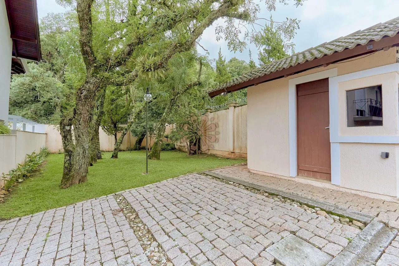 Casa a venda em Condomínio Santa Felicidade, com 4 quartos sendo 2 suítes e 1 demi suíte! - Foto 4