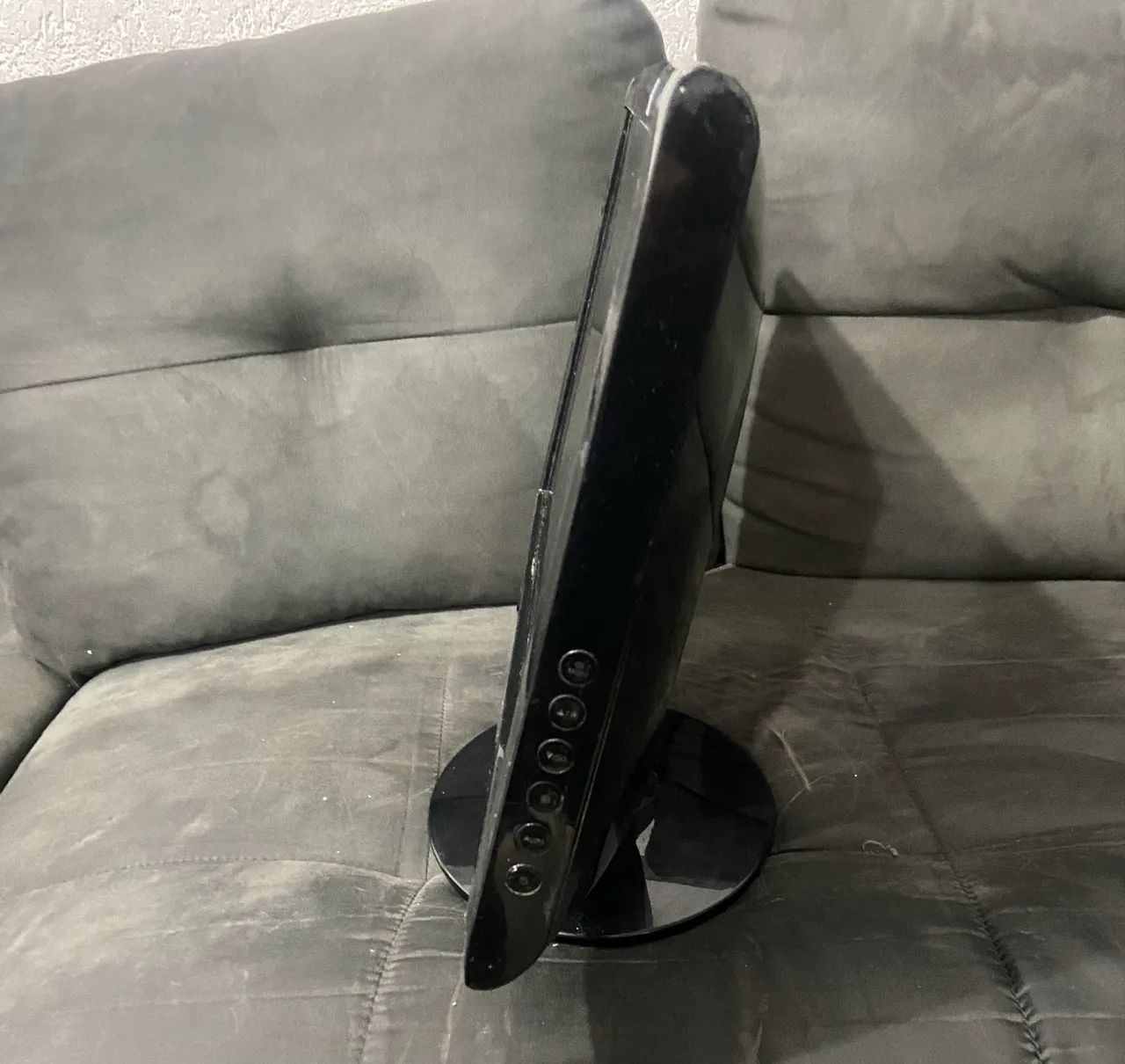 MONITOR SAMSUNG 14'' 60HZ - Foto 4