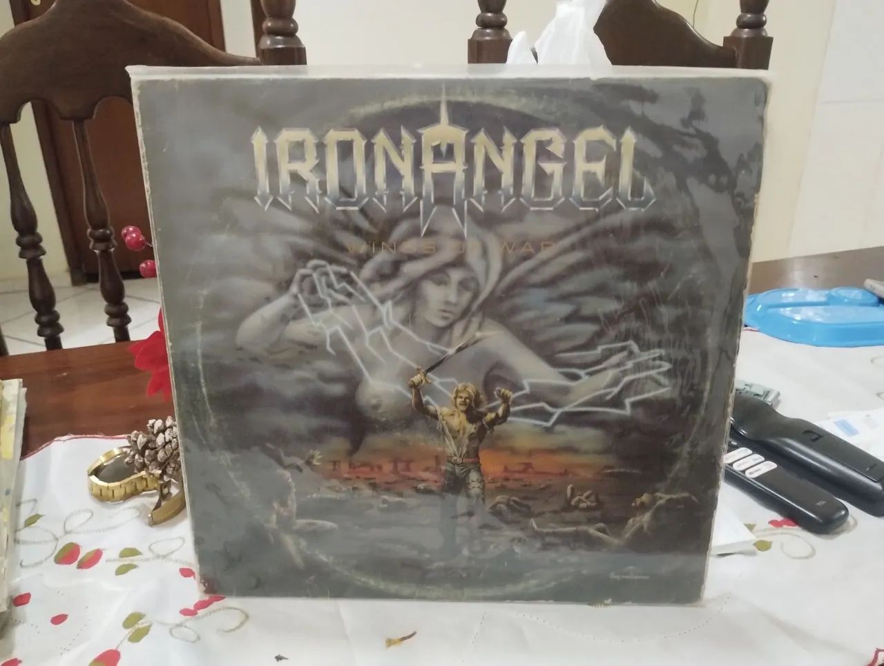 IRON ANGEL DISCO VINIL  - Foto 2