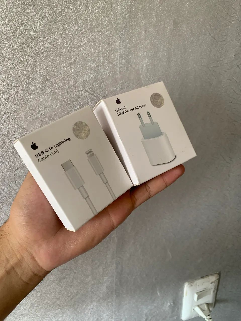 Cabo iPhone  + fonte 20w 