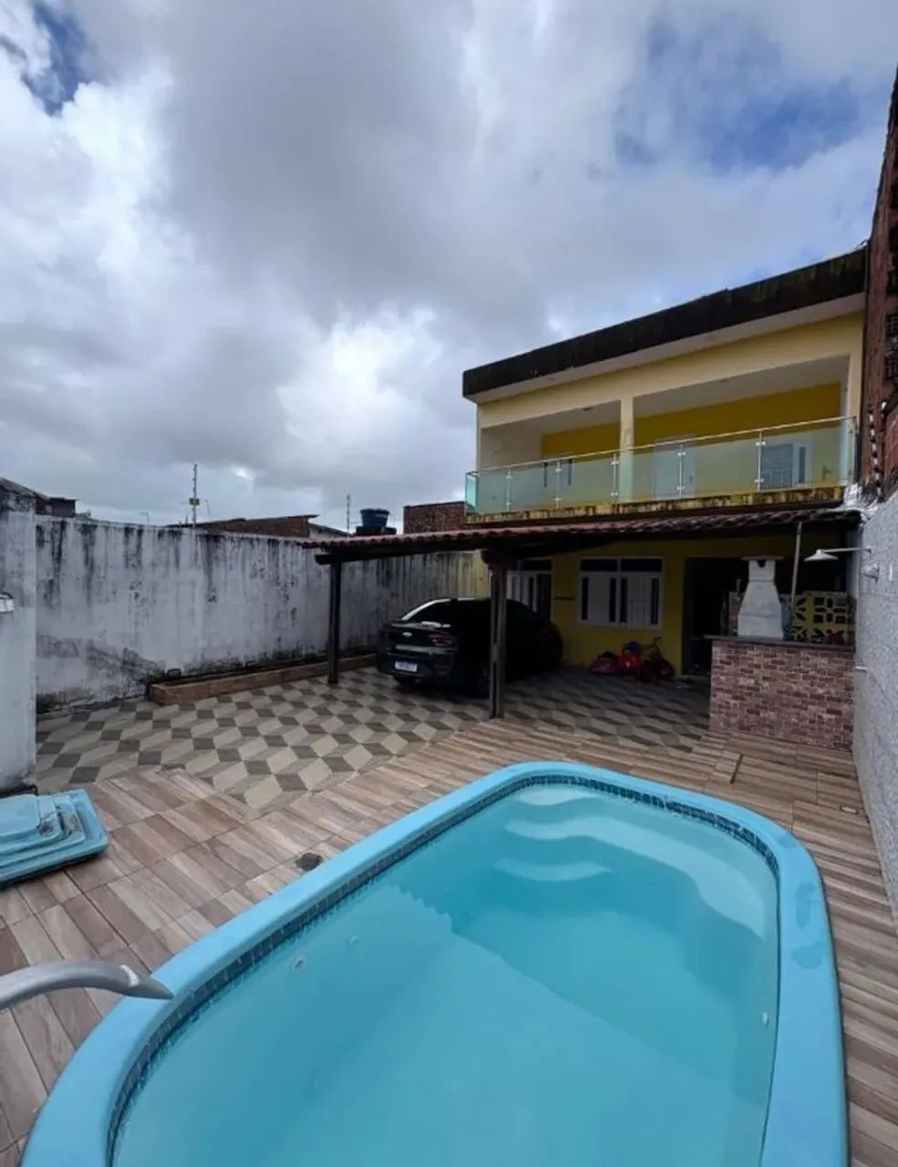 L| CASA COM PISCINA NO FILIPINHO 