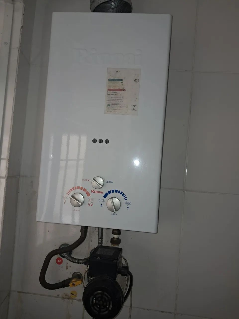 Aquecedor de água a gás Rinnai