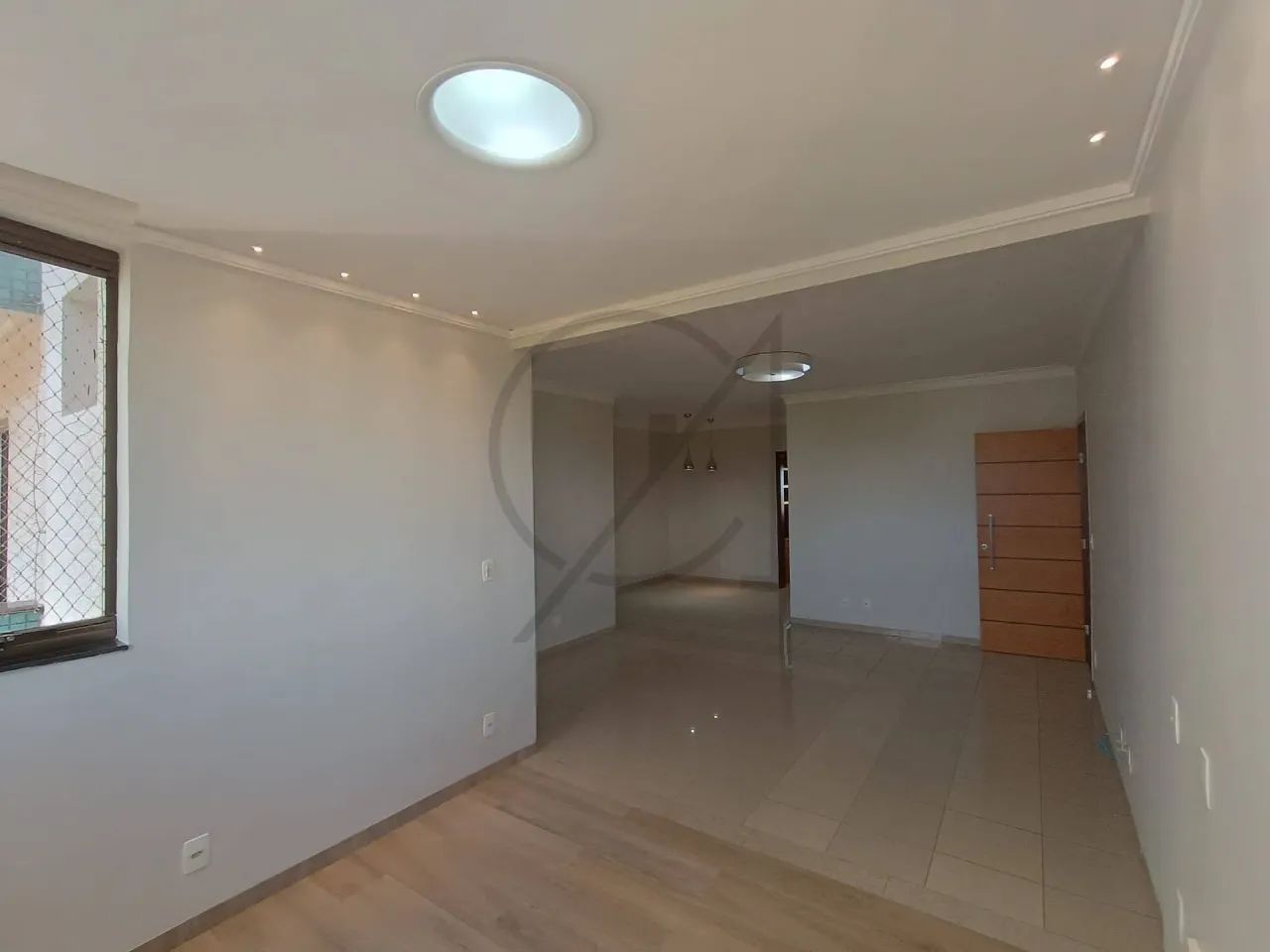APARTAMENTO NA ARSE 21 COM 3 SUÍTES