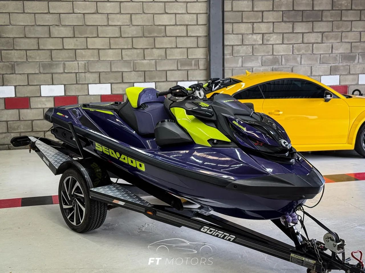 Jet Ski Seadoo Spark 3 Up - Goiania