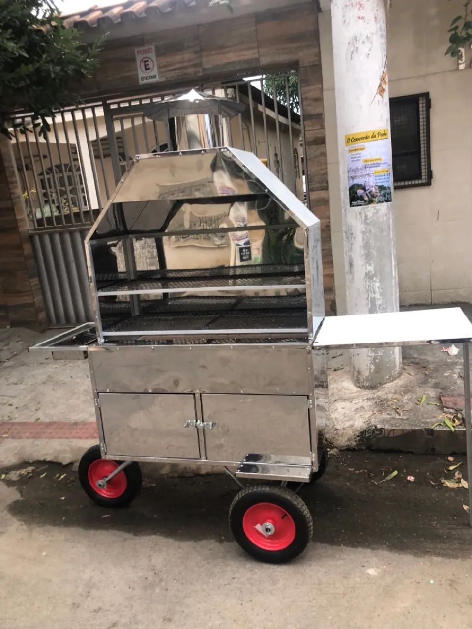 Churrasqueira para espetinho/ carrinho de churrasquinho 