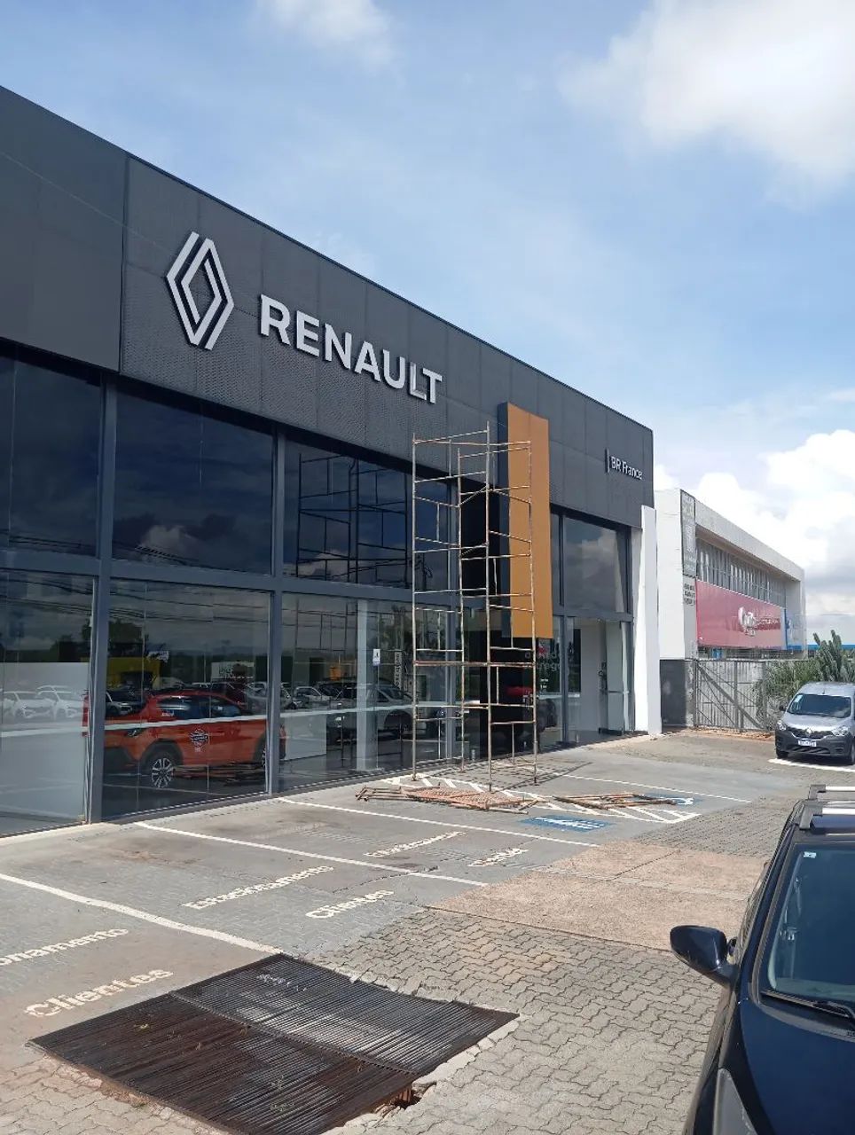 Fachadas ACM lonas adesivos Acrílico  - Foto 4