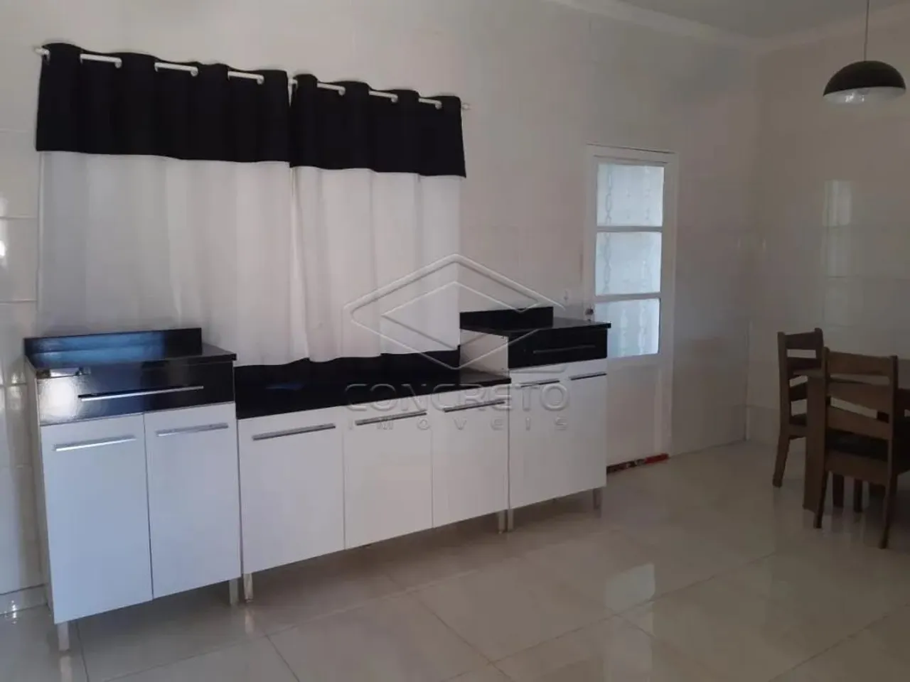 Casa Padrão em Lençóis Paulista