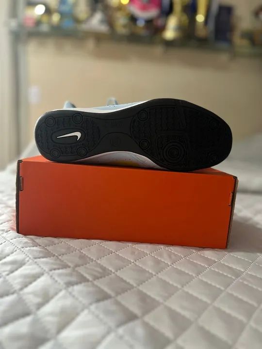 Tênis Nike Futsal - Tamanho 40 - Novo - Foto 4