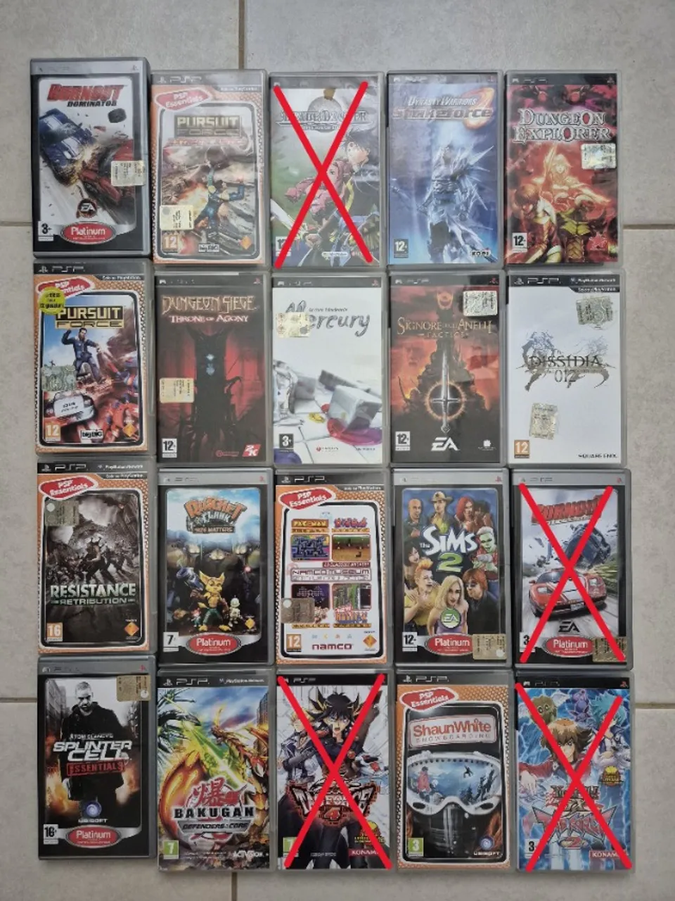 Lote de 17 jogos de PSP