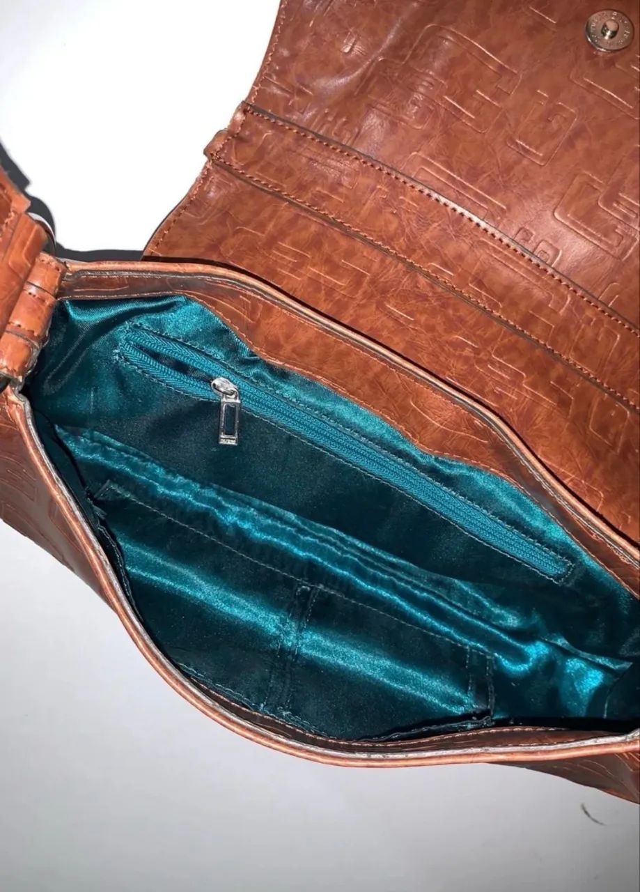 Bolsa guess Couro legítimo  - Foto 3