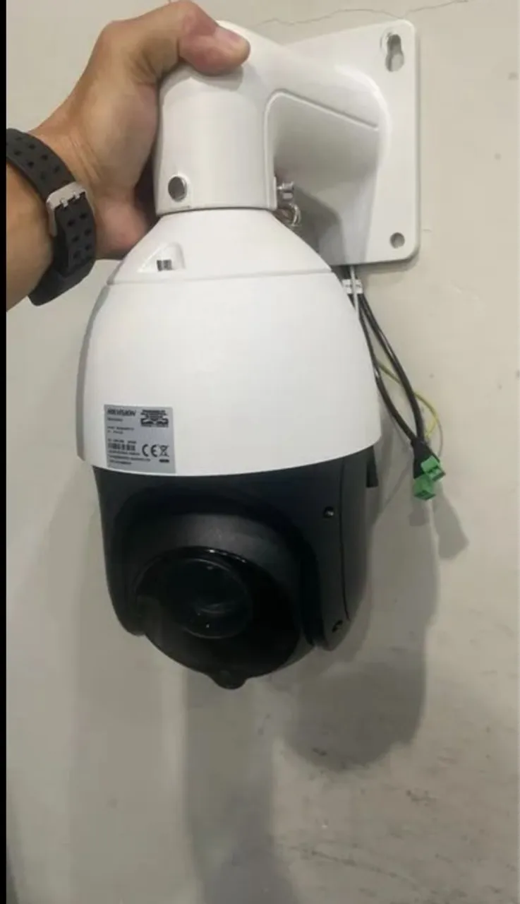 VEDE SE SPEED DOME IP NOVA R$ : 999