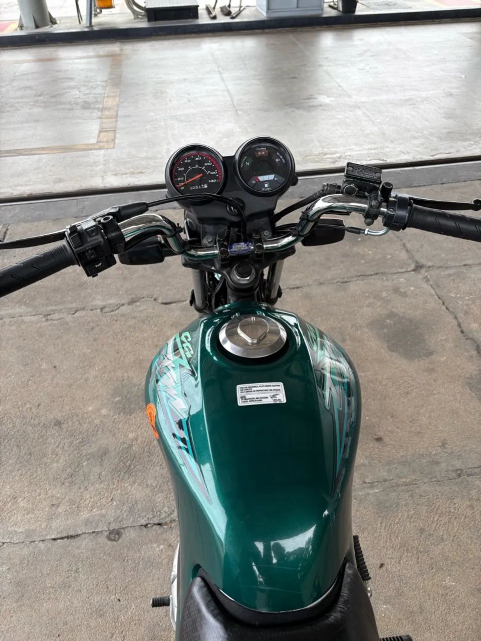 Titan 125 2002  - Foto 3