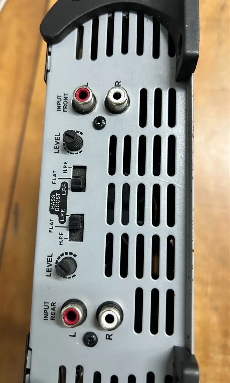 Módulo stetsom hl1200.4 ( está em proteção ) - Foto 2