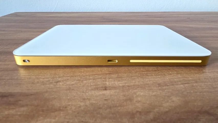 Apple Magic Trackpad 2 Exclusivo Cor Dourado - Periféricos e