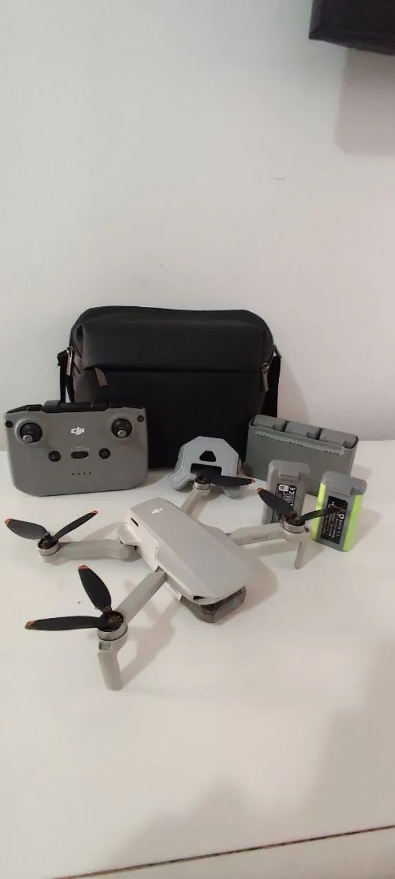 Drone dji mini 2 com 5 baterias  - Foto 3
