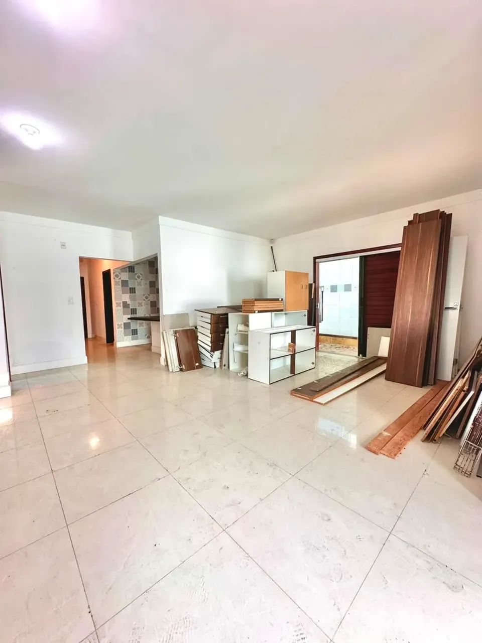 Vendo casa na São Francisco com piscina - Foto 2