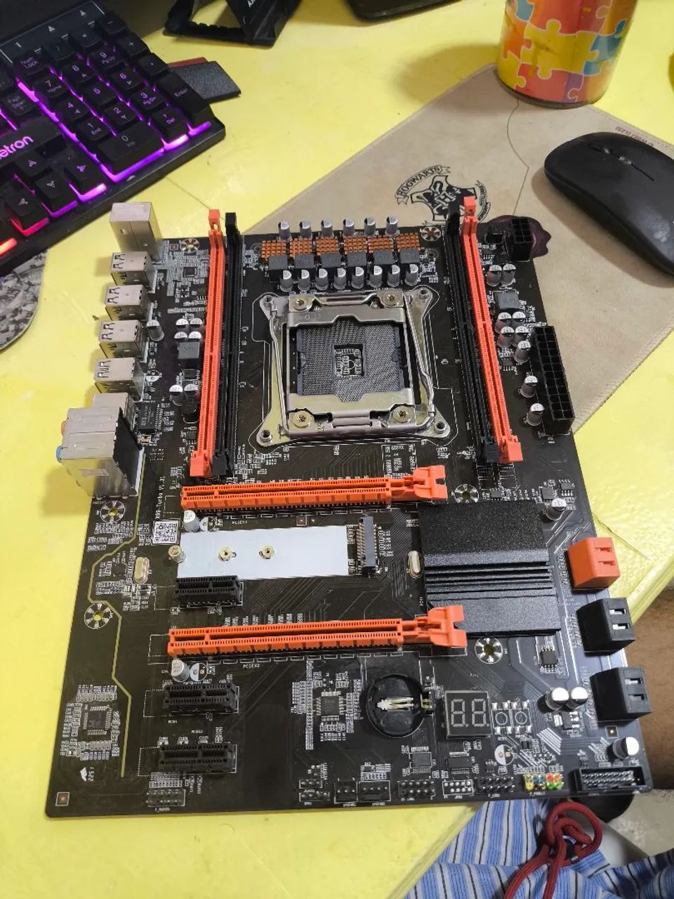 Placa mãe x99 turbo v1.31