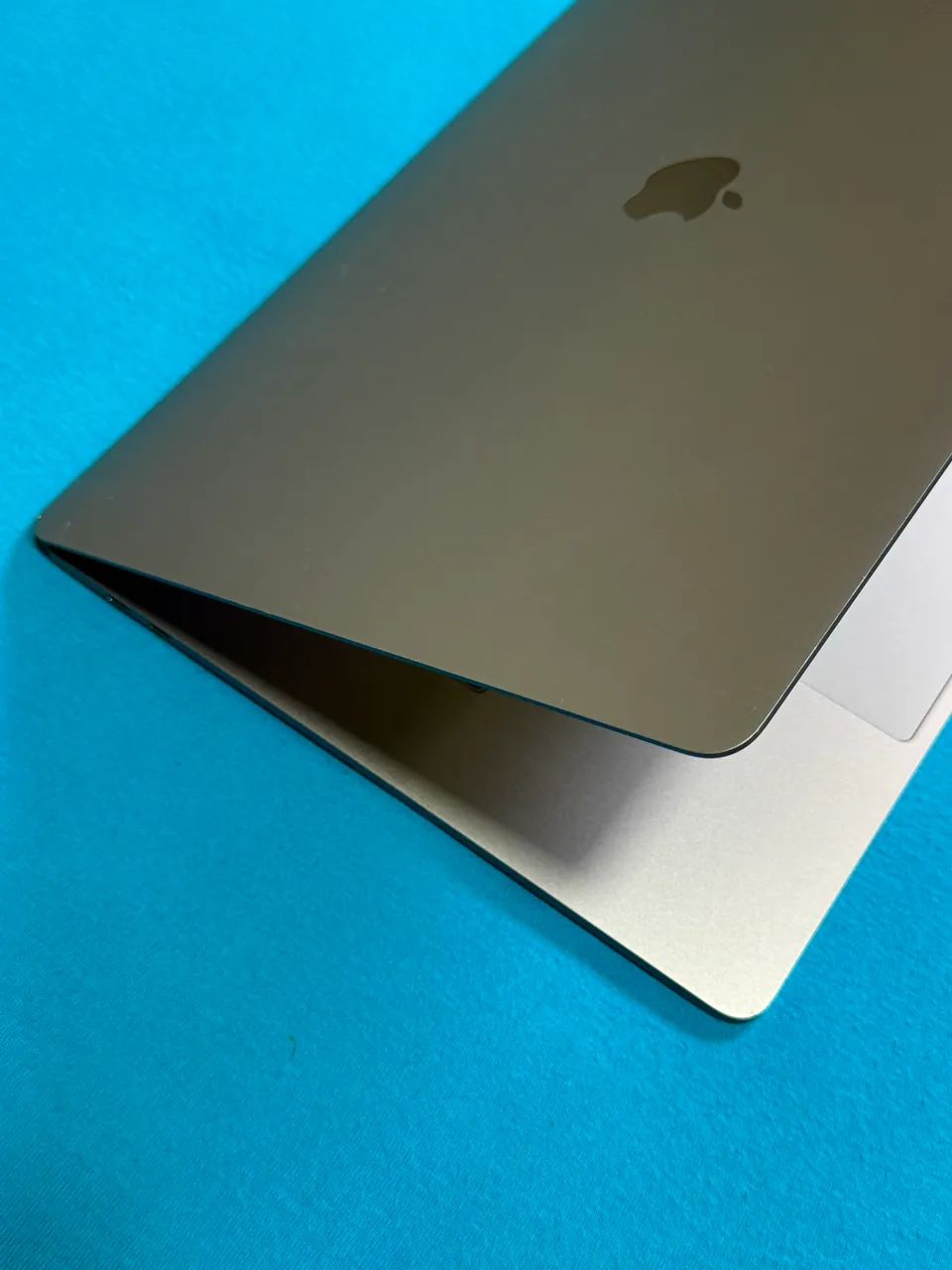 MacBook Pro 15 2017 - i7, 16GB, SSD 256GB, Radeon - Notebooks