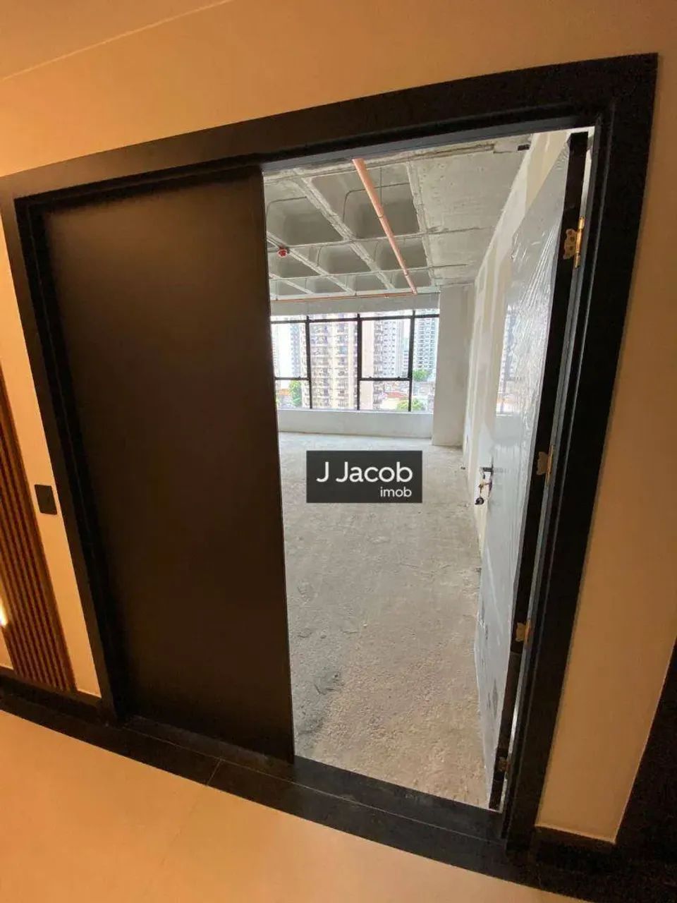 Alugo Sala de 95 m² no Ed. Quadra Braz - bairro Nazaré - Foto 4