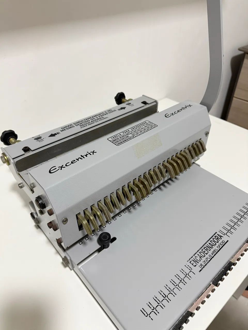Encadernadora Wire-o Excentrix 2x1 - Foto 2