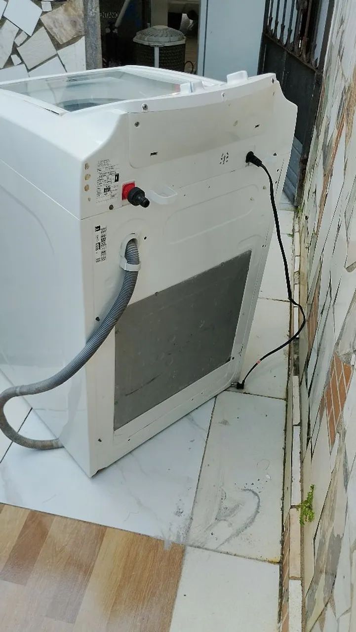 Vendo máquina Eletrolux semi nova - Foto 3
