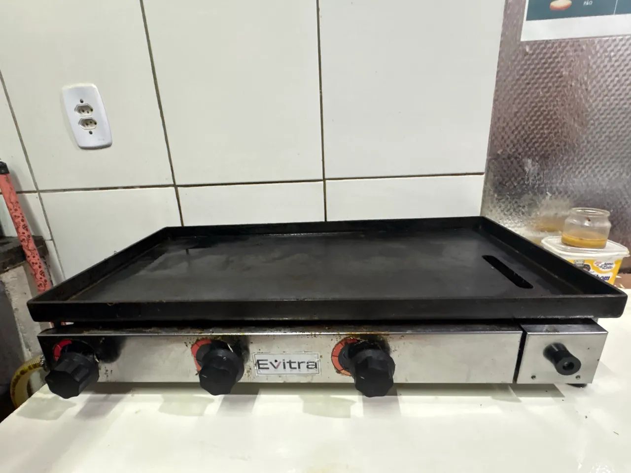 Vendo Mesa Madeira Chapa freezer e etc  - Foto 3
