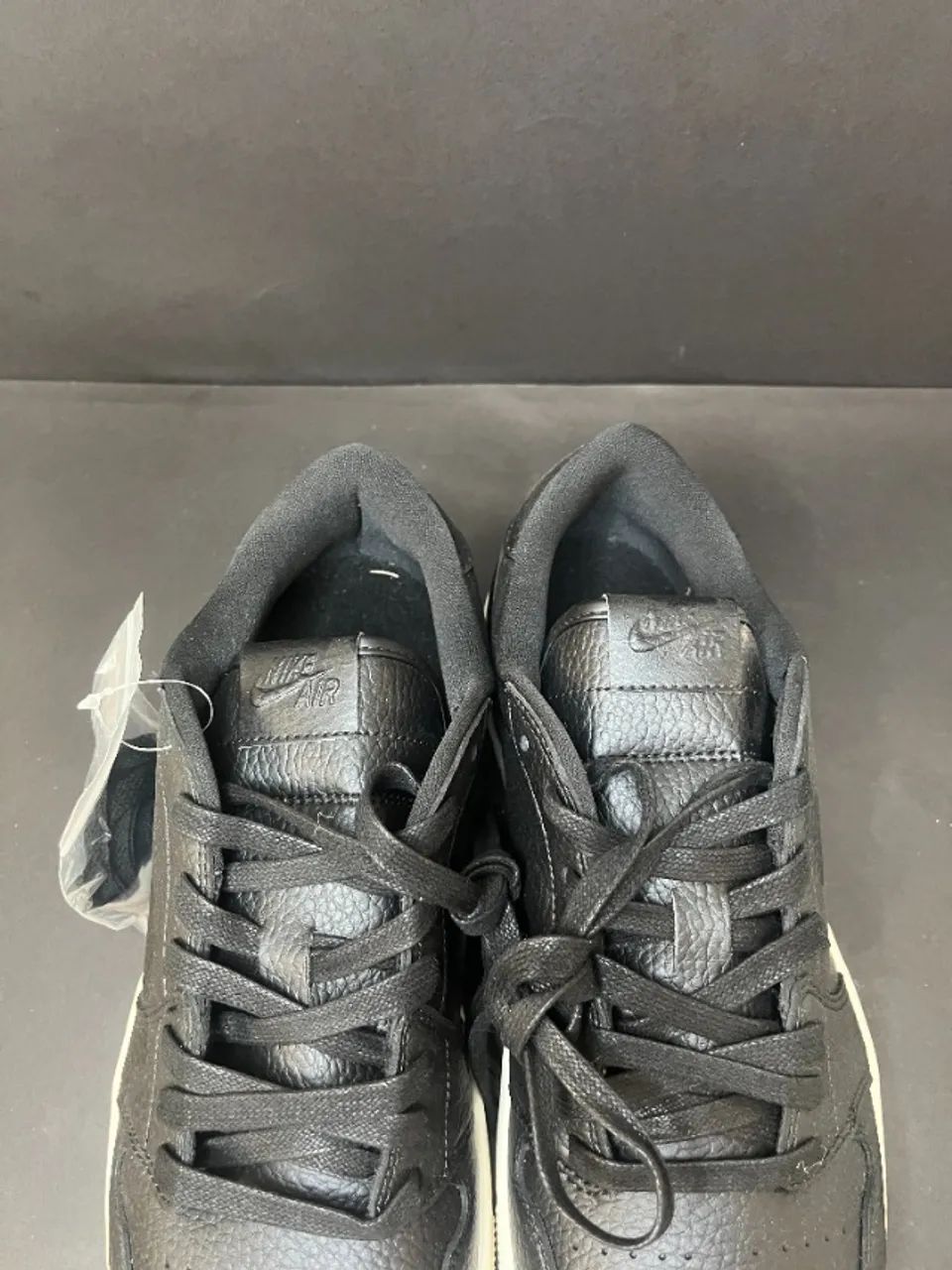 Tenis Nike Jordan Low   40 - Foto 5