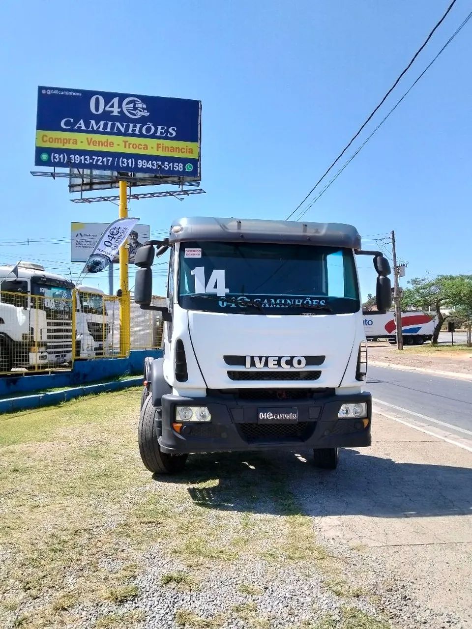 Caminhão Iveco 240E28  