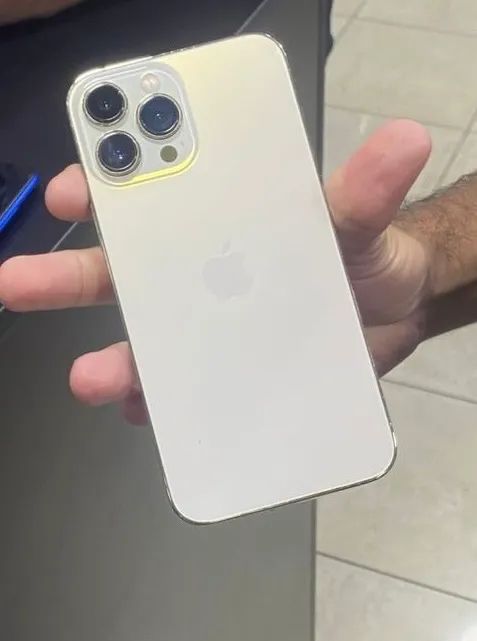 iPhone 13 Pro Max seminovo - Celulares e Smartphones - Mangabeira