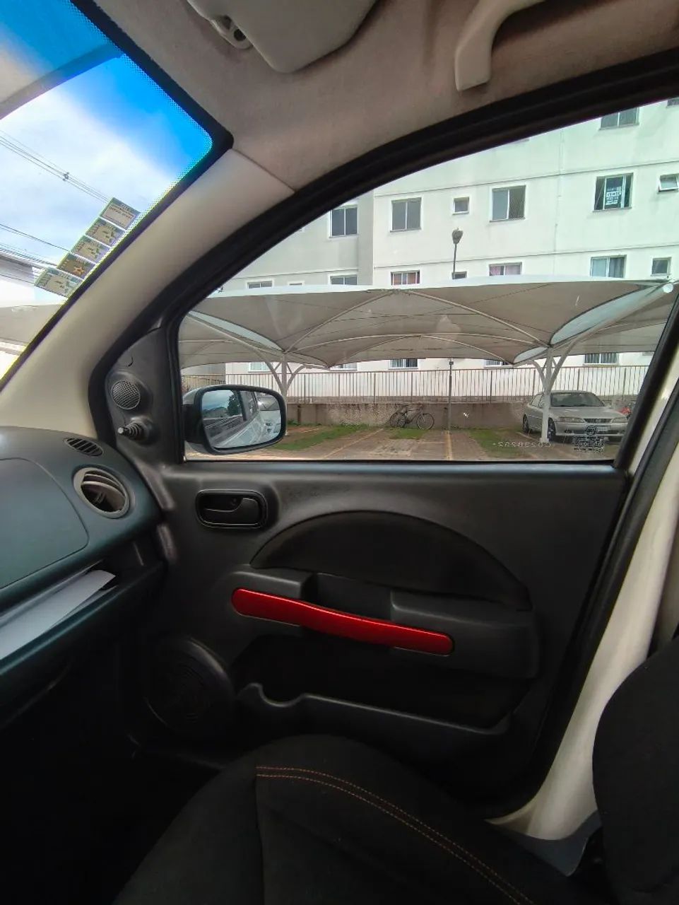 Fiat Uno Sporting 1.4 EVO Fire Flex 8V 4P 2012 - Foto 5