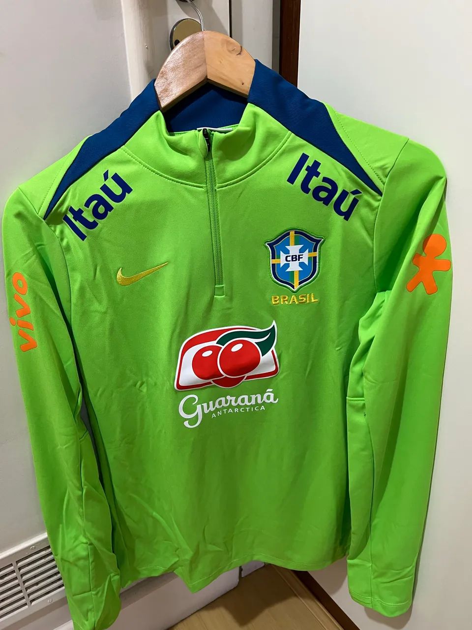 Casaco Nike Feminino Brasil Seleção Brasileira M Verde Novo Oficial Original Colecionador