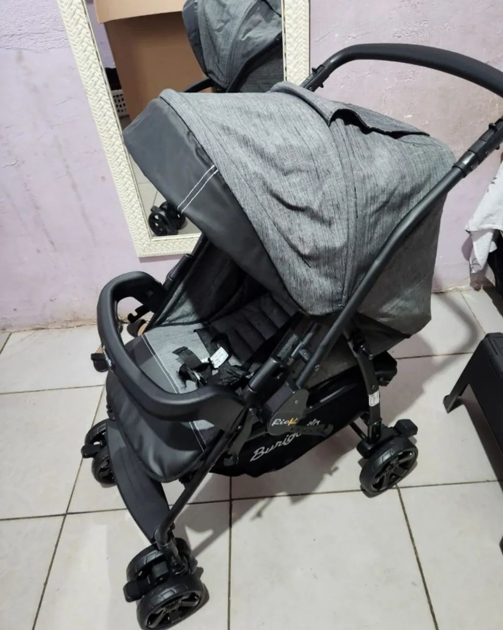 Combo- Carrinho mais bebê conforto  - Foto 2