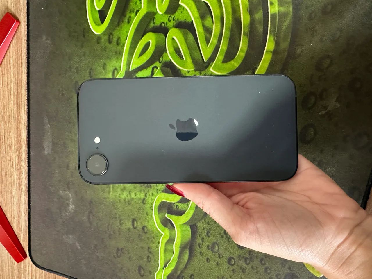 iPhone 16e semi-novo bateria 100% na garantia Apple - Foto 5