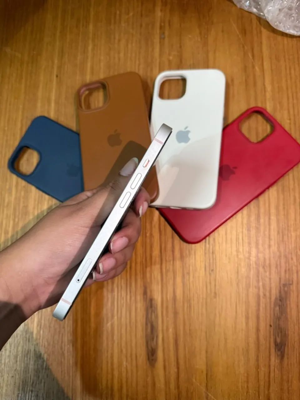iPhone 13 128gb Perfeito Estado com varias capinhas - Foto 5