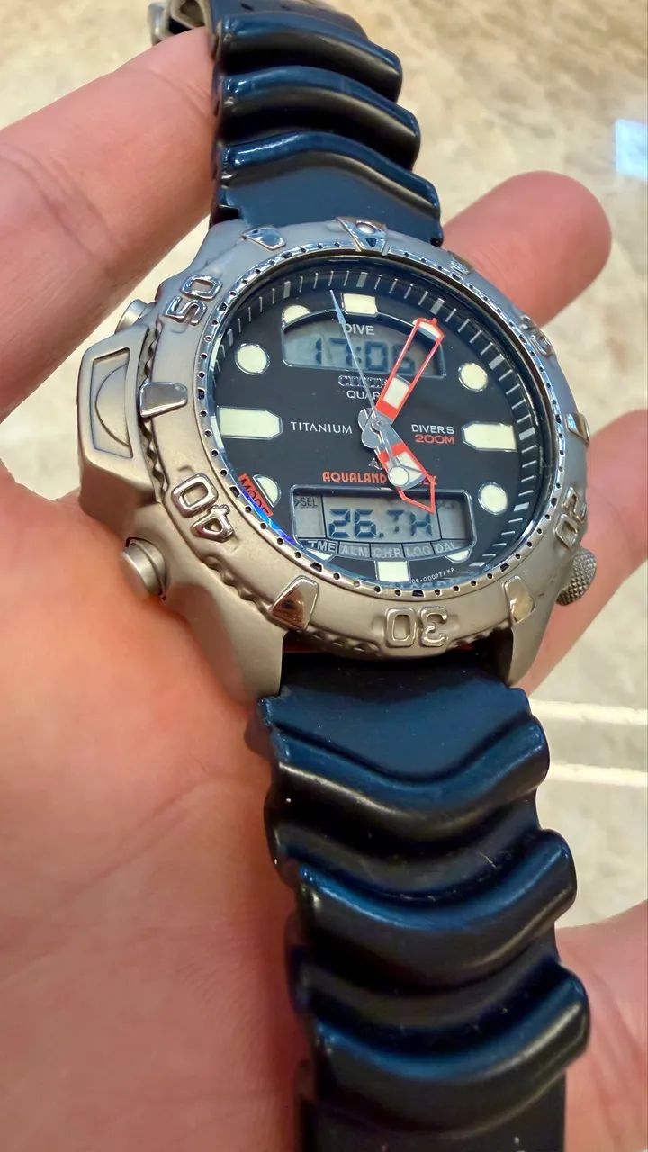 Relógio Citizen Aqualand C506 Titanium  - Foto 4