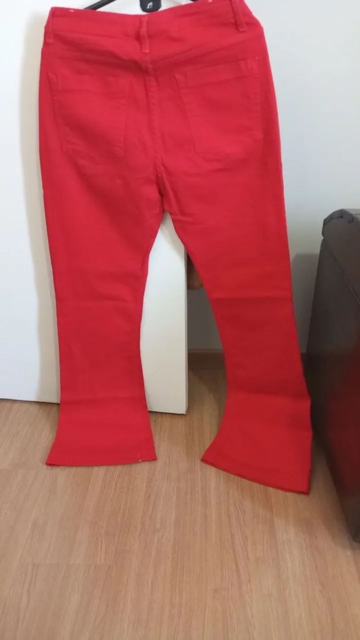 Vendo roupas seminovss - Foto 2