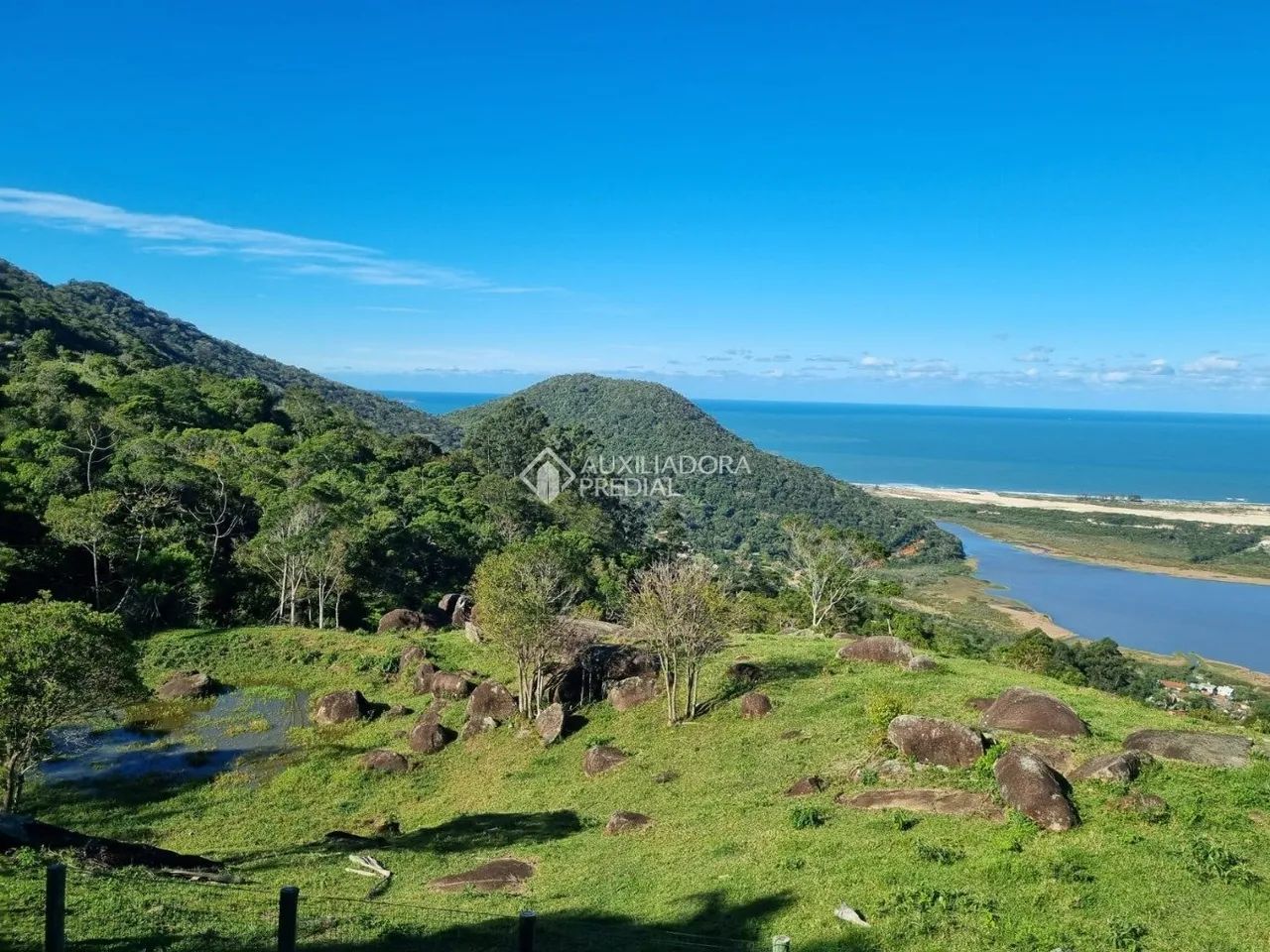 Casa com 3 quartos em meio a natureza - Foto 3