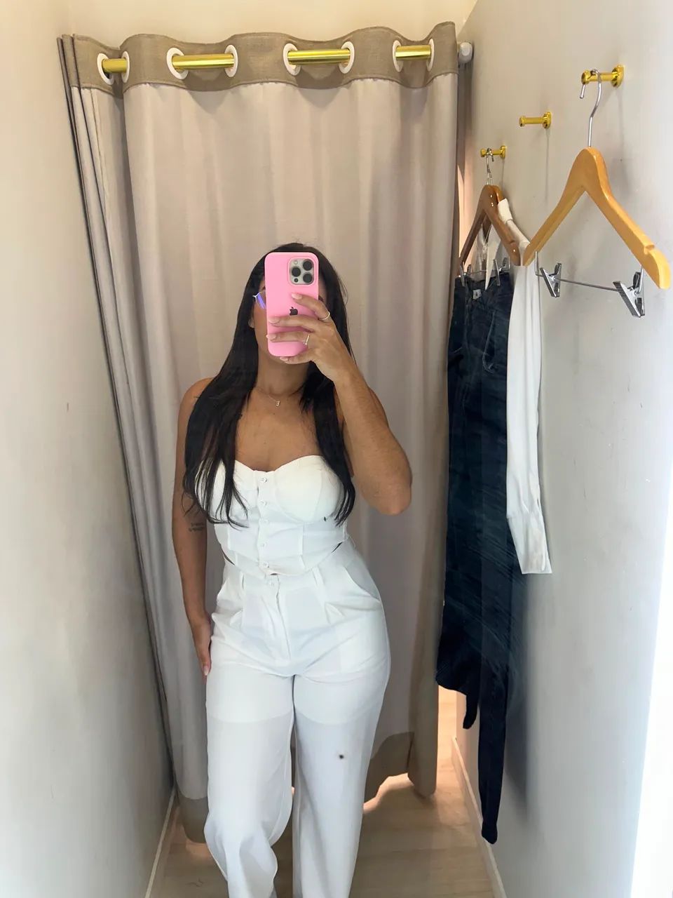 CONJUNTO SEMI NOVO  