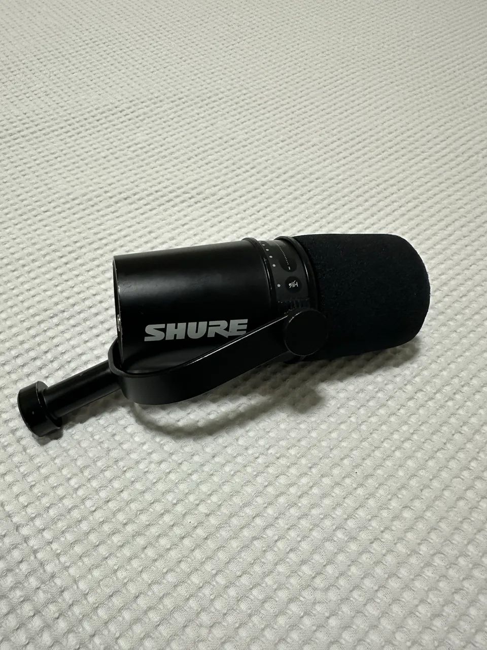 Microfone Podcast SHURE MV7  - Foto 3