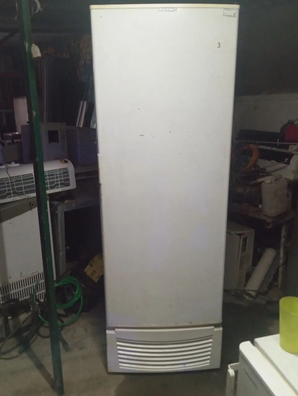 Frizer fricom vertical congelamento 