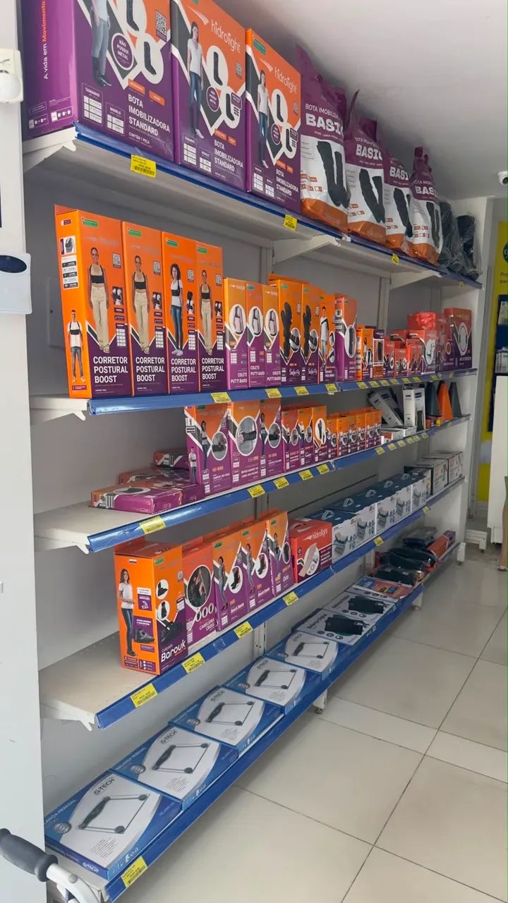 Conjunto de gôndolas e prateleiras para loja - Foto 3