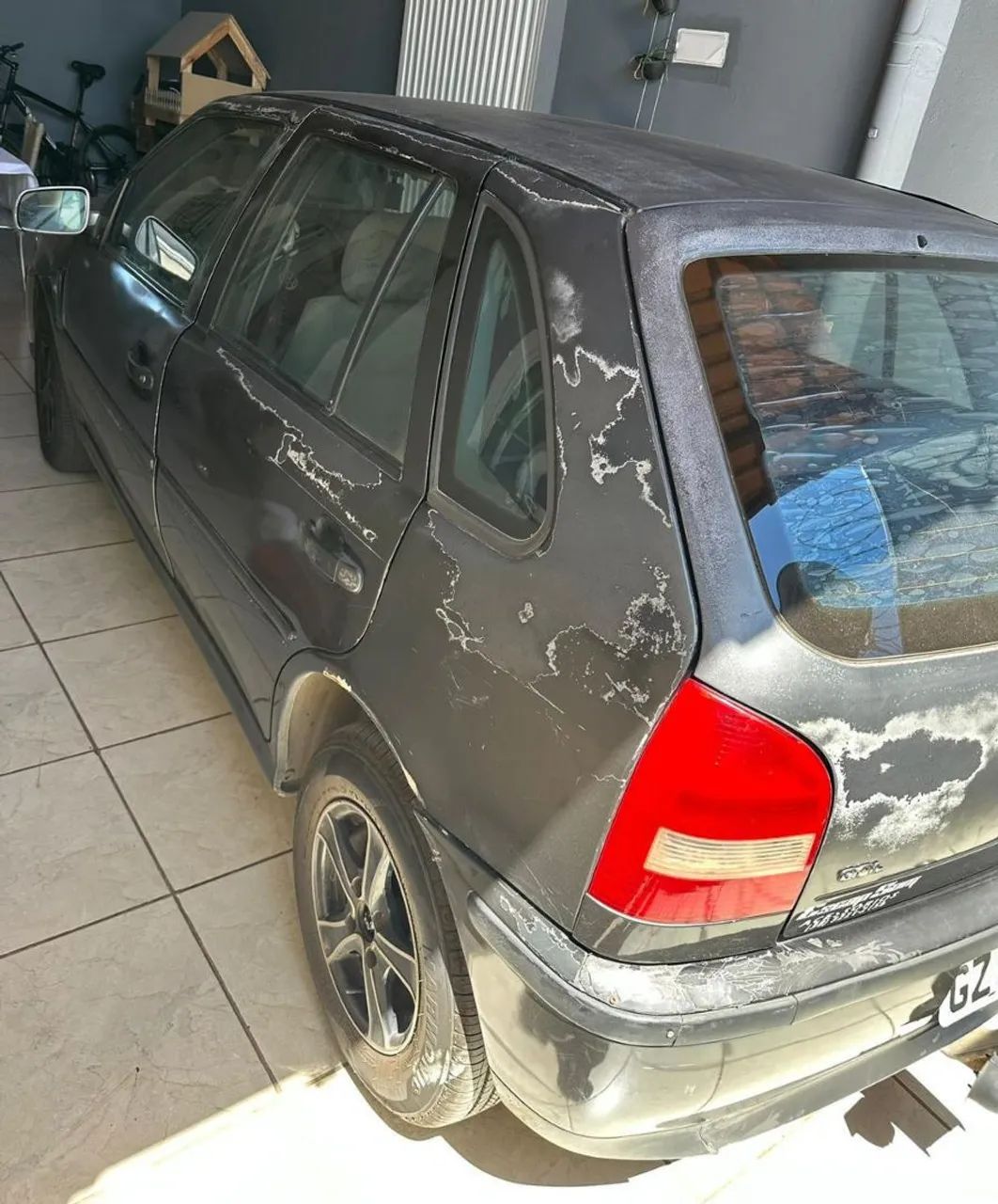 Volkswagen Gol Gol 1.0 Plus 16v 4p 2001