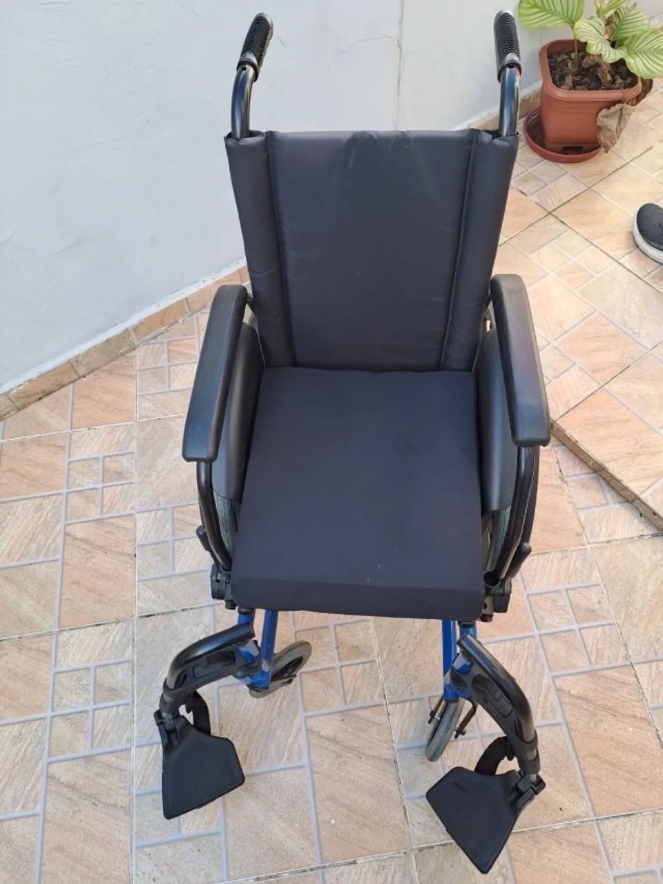 Cadeira de rodas P - Foto 4