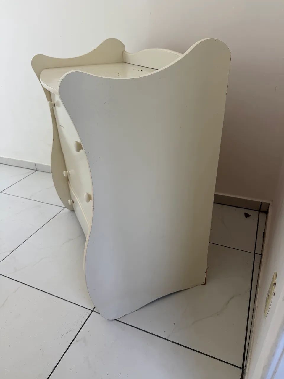 Cômoda Infantil em MDF com 4 Gavetas e Trocador - Foto 2