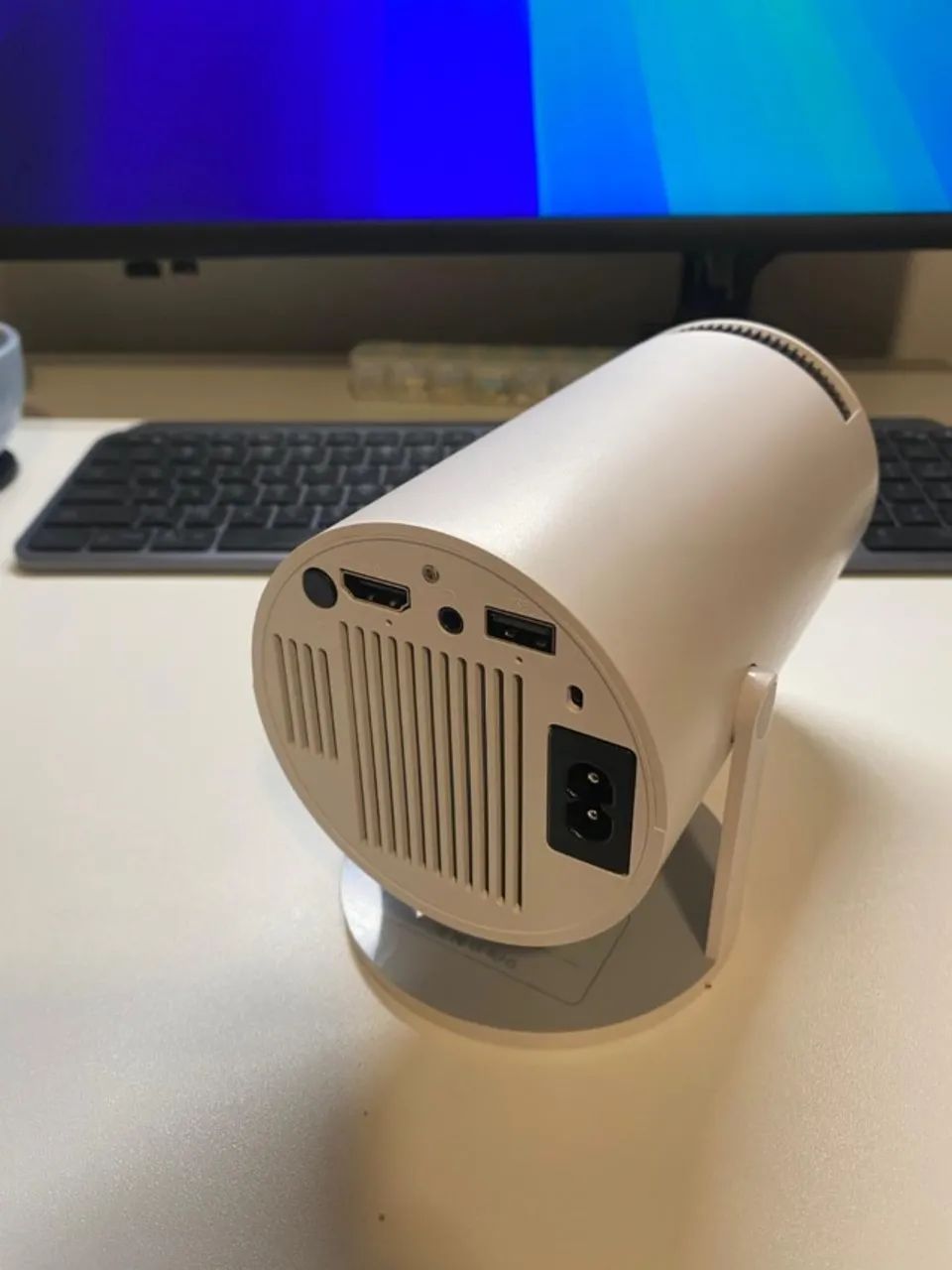 Projetor HY300 - Novíssimo  - Foto 2