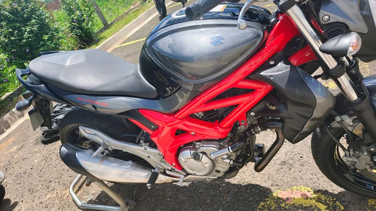 Suzuki Gladius  - Foto 2