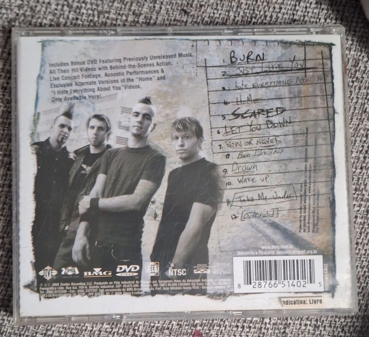Cd Three Days Grace - edição limitada com DVD Bônus - Foto 2
