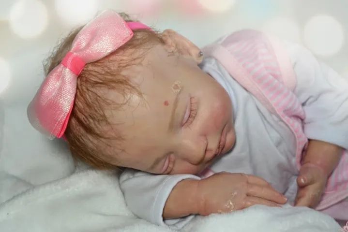 Boneca Bebê Reborn - Foto 2