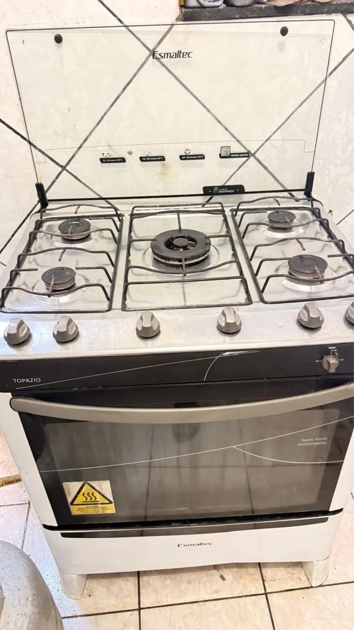 Vendo fogão 5 bocas completo 