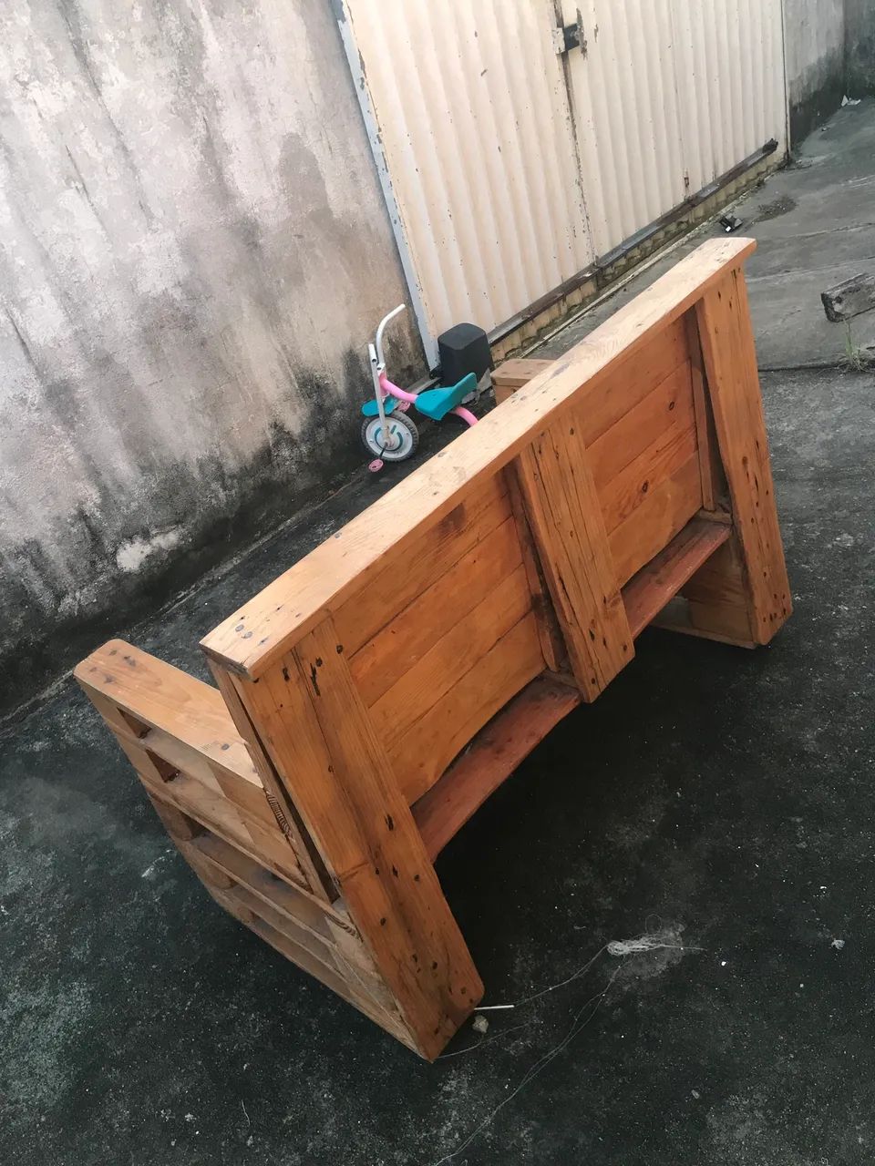 Sofá de pallet , tenho 2 do mesmo modelo - Foto 3